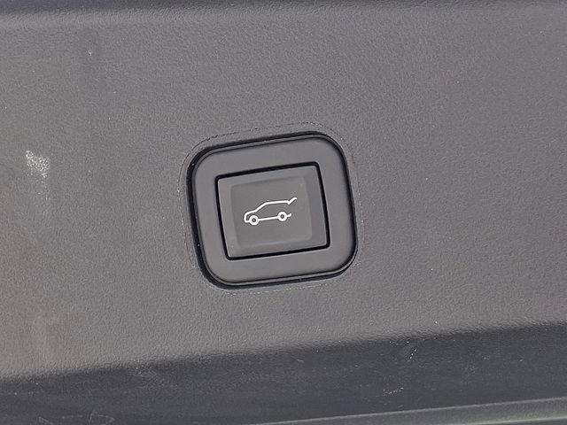 Used 2024 Cadillac Lyriq Luxury w/ LPO, Floor Liner Package image 35