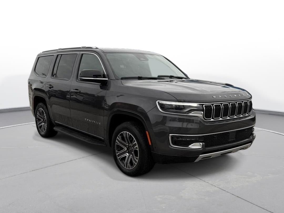 Used 2025 Jeep Wagoneer Series II AWD/4WD image 2