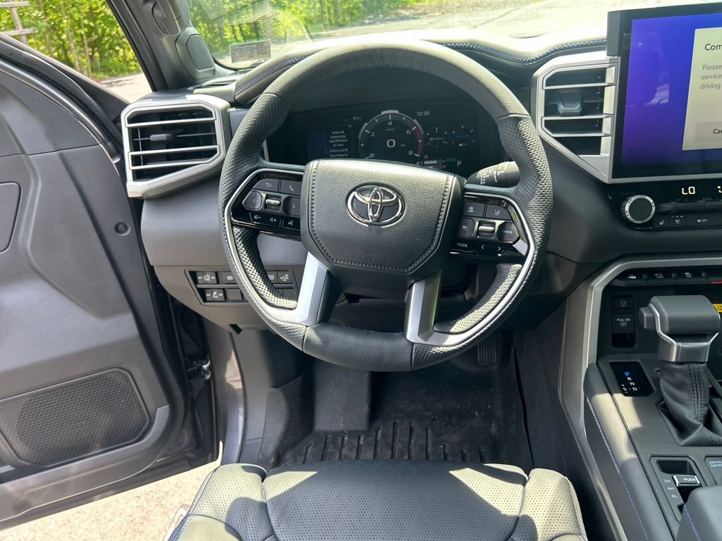 Used 2024 Toyota Tundra Platinum AWD/4WD image 14