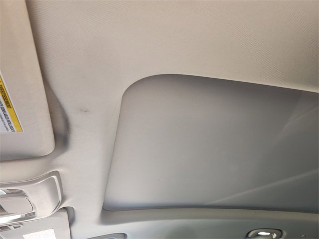 Used 2023 Buick Envision Essence w/ Sport Touring Package image 25