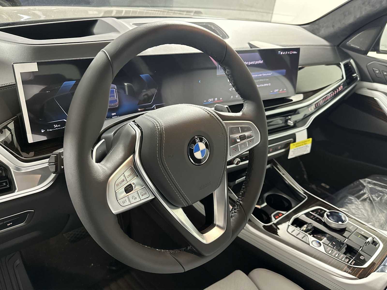New 2026 BMW X7 xDrive40i w/ Executive Package image 14