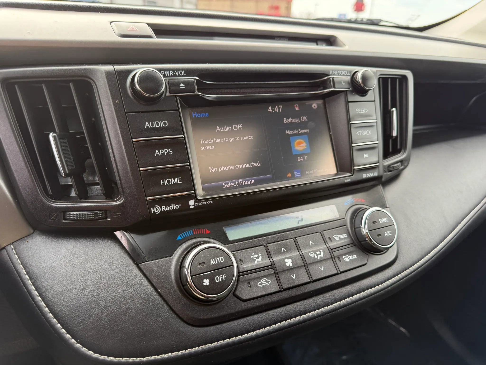 Used 2016 Toyota RAV4 XLE AWD/4WD image 20