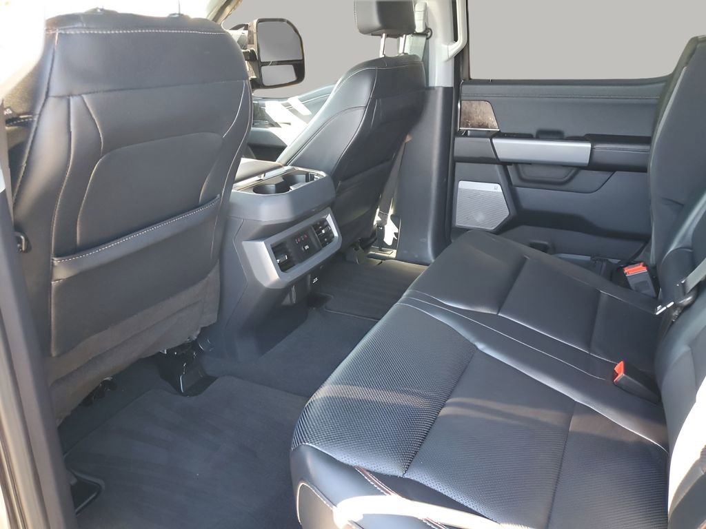 Used 2024 Ford F250 Lariat image 20