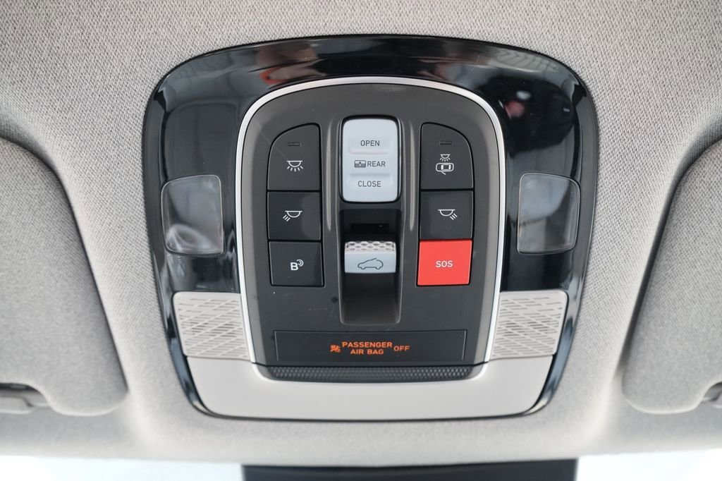 Used 2023 Hyundai Palisade Limited AWD/4WD image 26