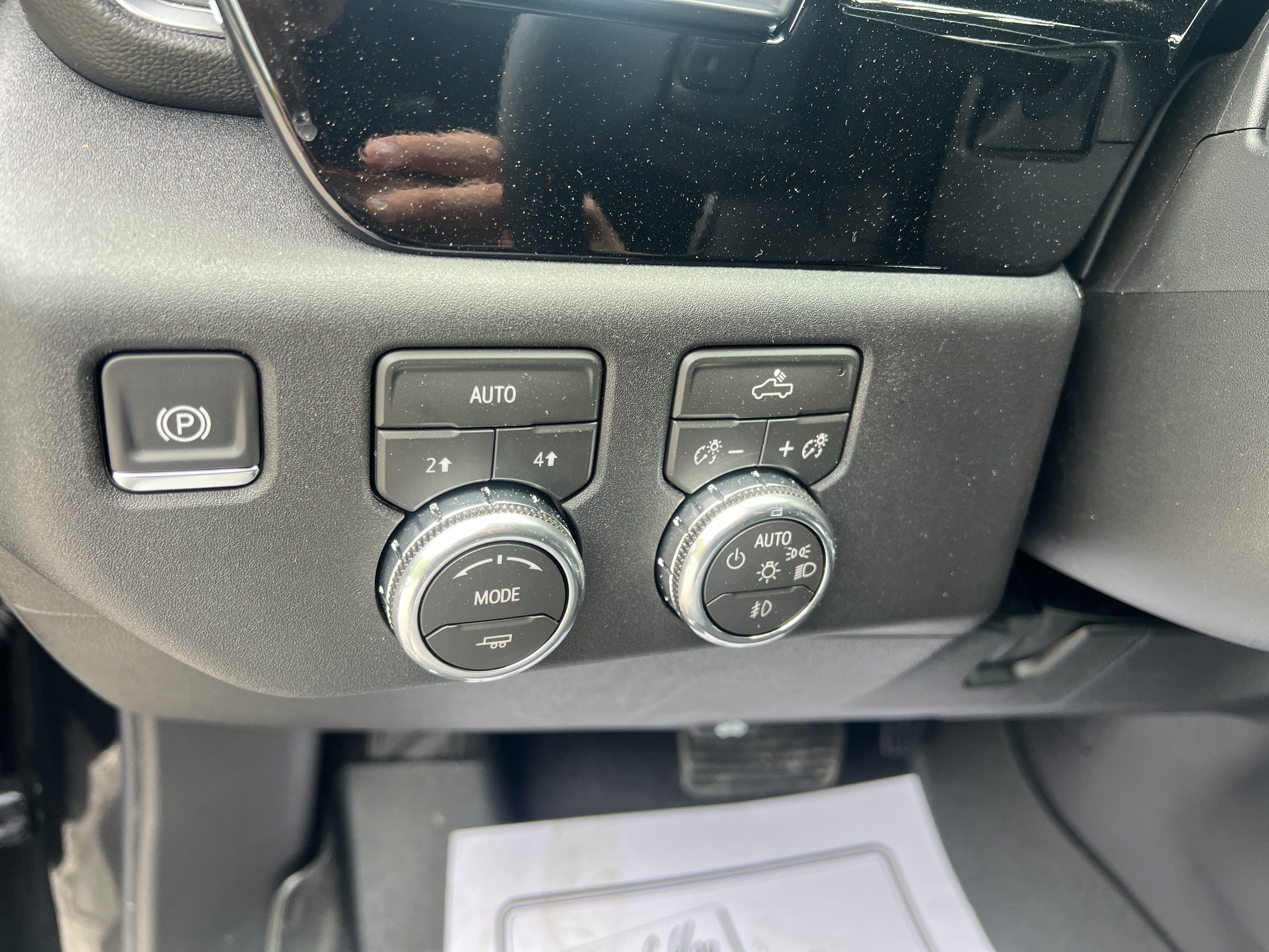New 2026 GMC Sierra 1500 Elevation AWD/4WD image 11