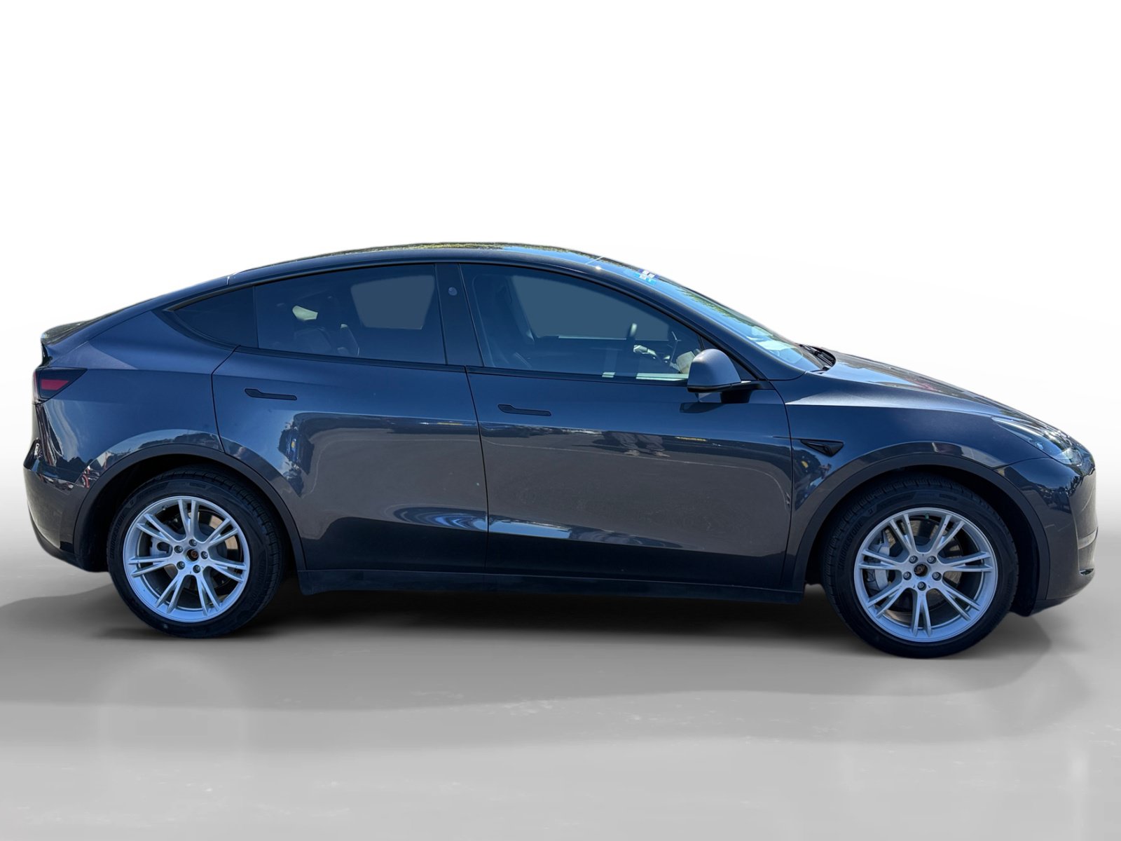 Used 2024 Tesla Model Y Long Range AWD/4WD image 6
