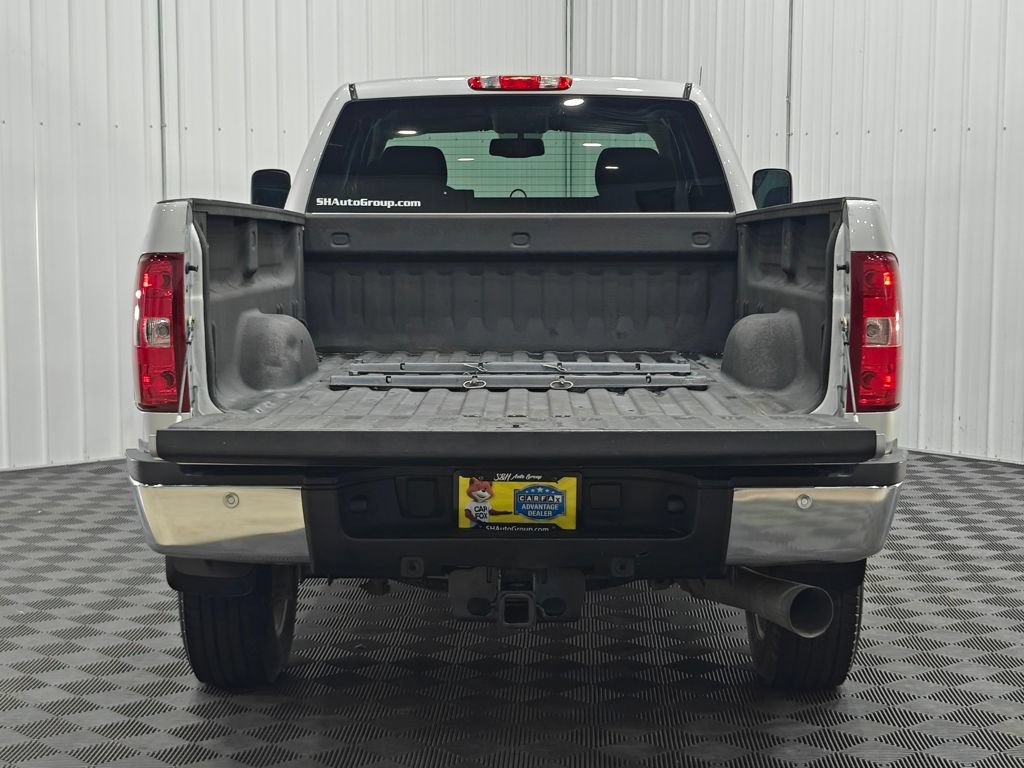 Used 2013 Chevrolet Silverado 2500 LT w/ Interior Plus Package AWD/4WD image 23