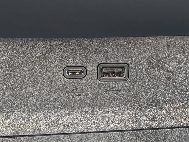 Used 2026 Chevrolet Equinox LT AWD/4WD image 22