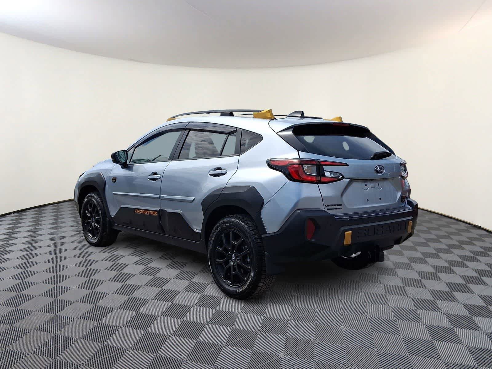 Used 2025 Subaru Crosstrek 2.5i Wilderness w/ Wilderness Package AWD/4WD image 7