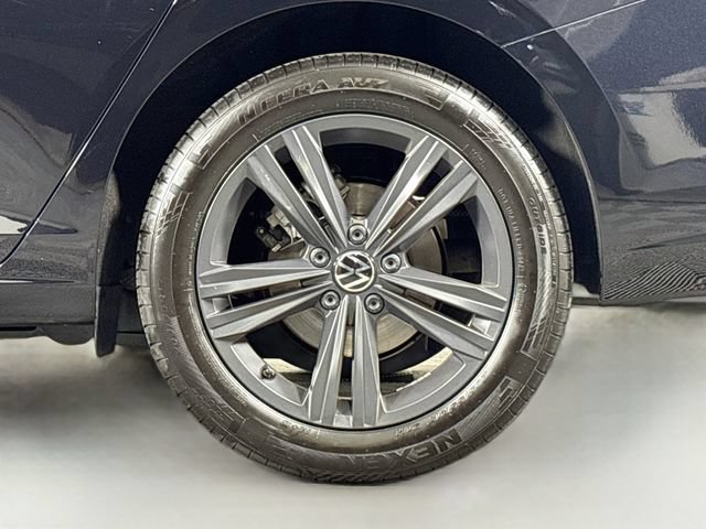 Certified 2023 Volkswagen Jetta SE FWD image 34