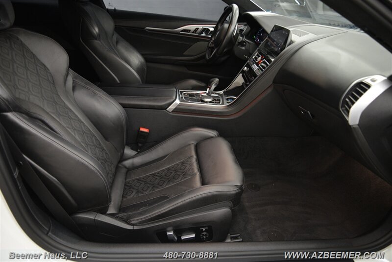 Used 2020 BMW M8 Coupe AWD/4WD image 17