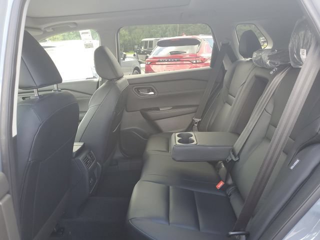 New 2026 Nissan Rogue Dark Armor FWD image 7