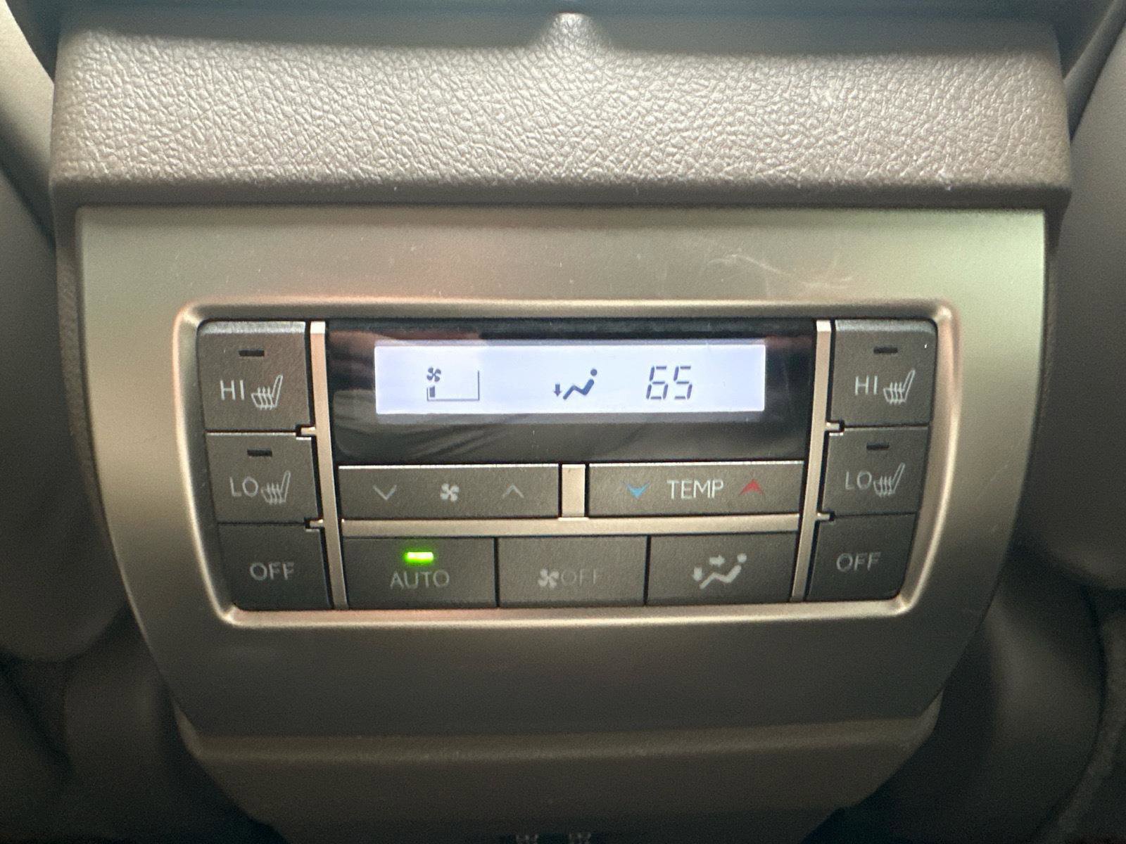 Used 2021 Lexus GX 460 Premium w/ Accessory Package image 20