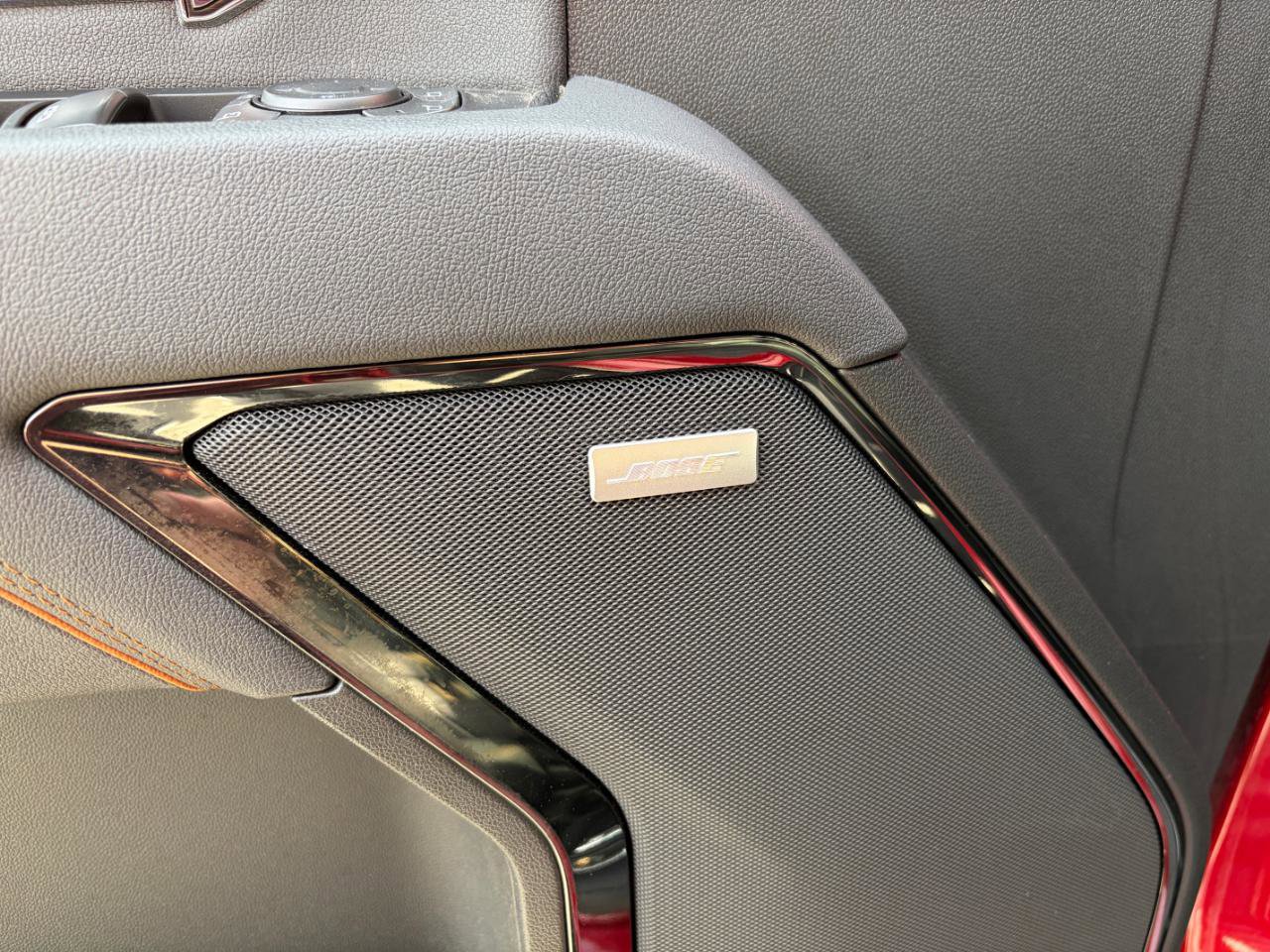 Used 2025 GMC Sierra 1500 AT4 w/ AT4 Premium Package image 12