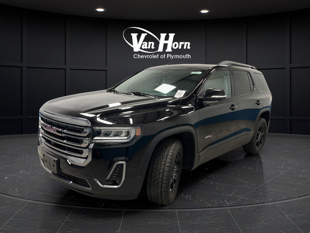 Used 2022 GMC Acadia AT4 w/ Technology Package AWD/4WD image 3