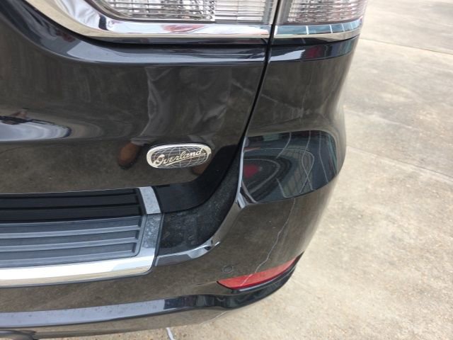 Used 2018 Jeep Grand Cherokee Overland w/ Trailer Tow Group IV image 8