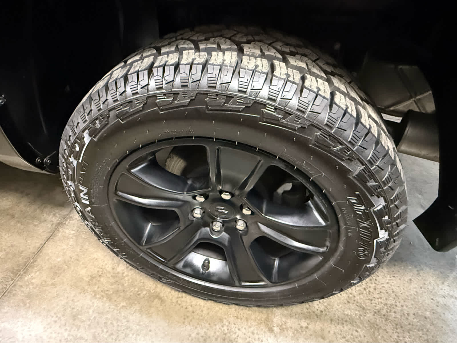 Used 2023 RAM 1500 Big Horn AWD/4WD image 30