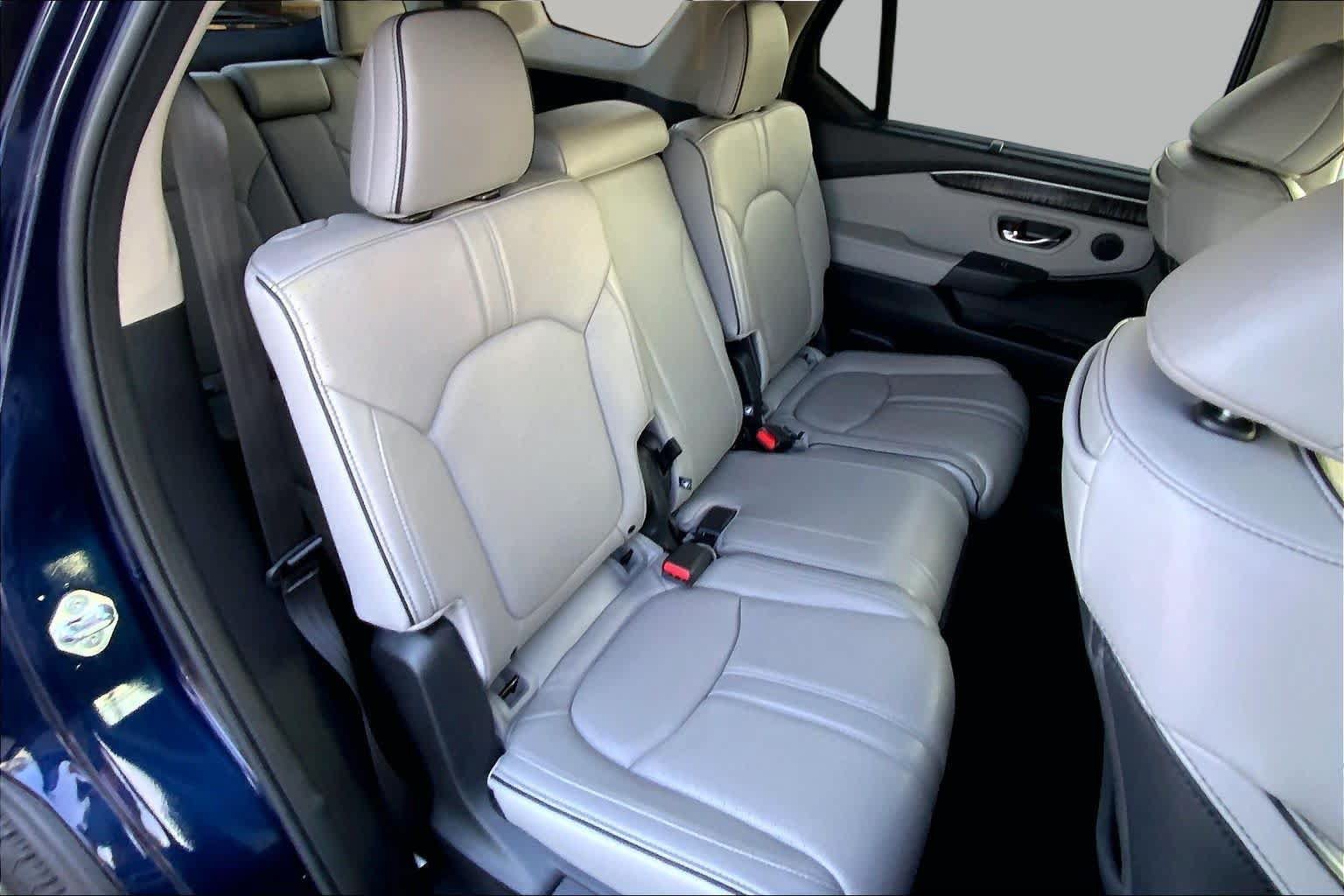 Used 2023 Honda Pilot Elite image 19