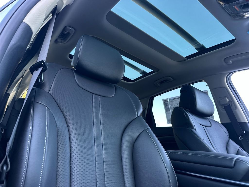 New 2026 Genesis GV80 2.5T Select image 17
