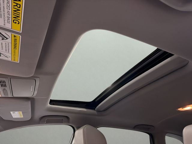 Used 2018 Honda CR-V Touring image 27