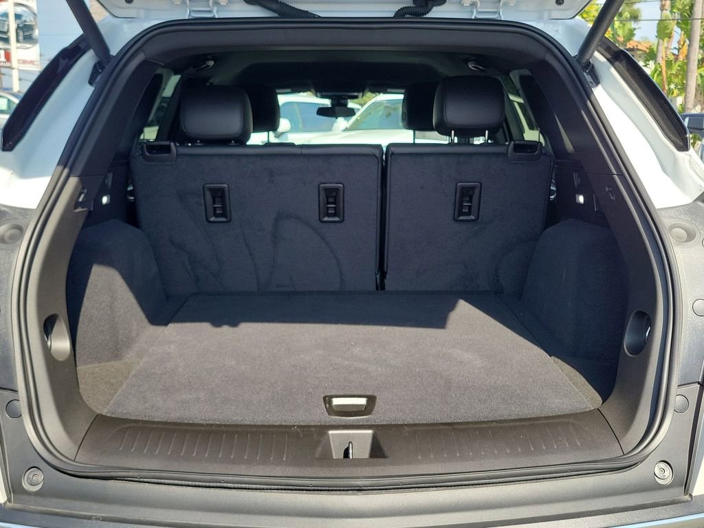 Used 2025 Cadillac XT5 Luxury image 24