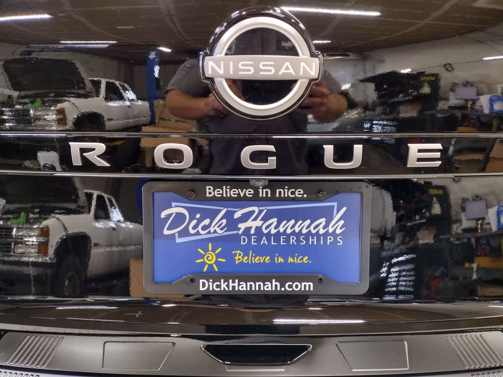 Used 2026 Nissan Rogue SV w/ Cold Weather Package AWD/4WD image 16