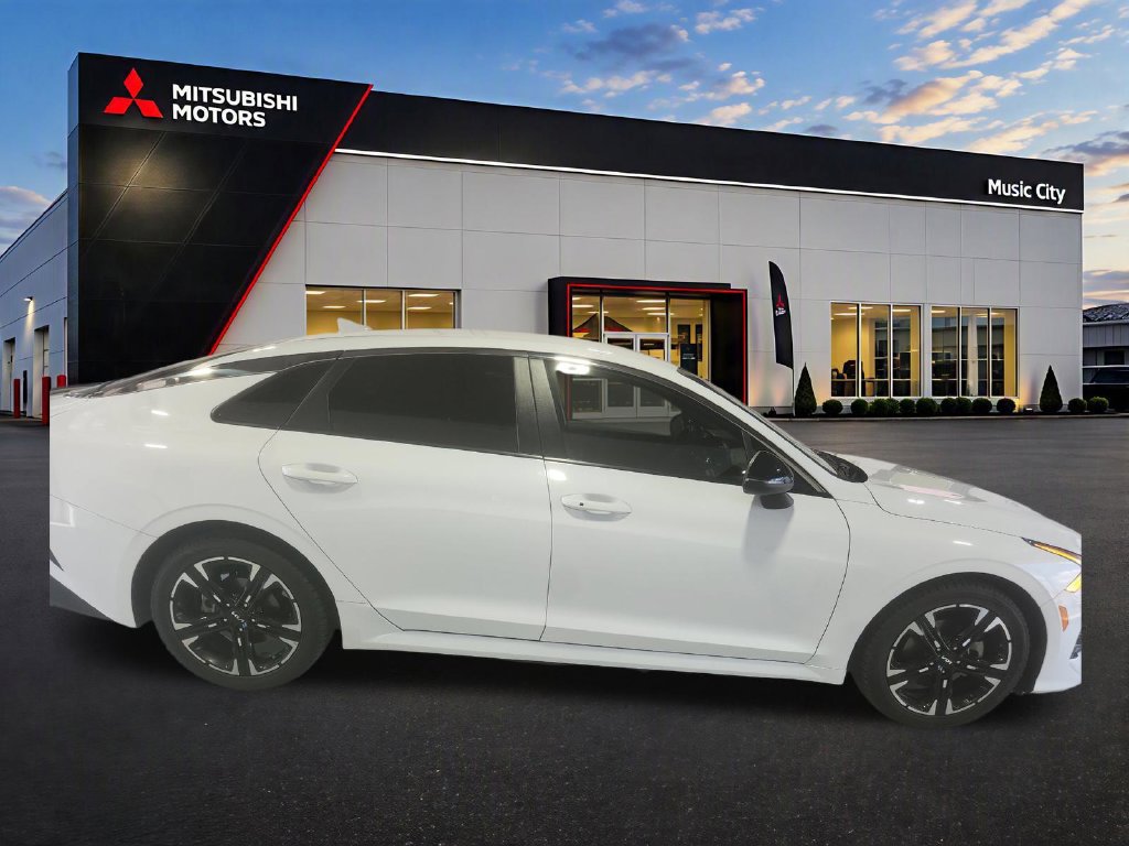 Used 2023 Kia K5 GT-Line w/ GT-Line Premium Package FWD image 9