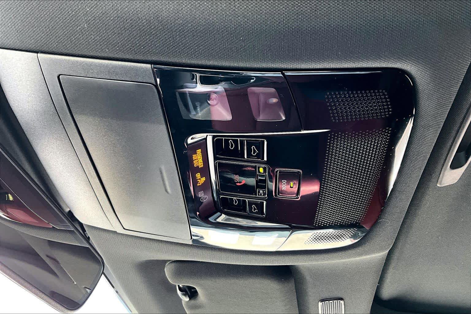 Used 2025 Lexus NX 250 FWD w/ Cold Area Package image 32