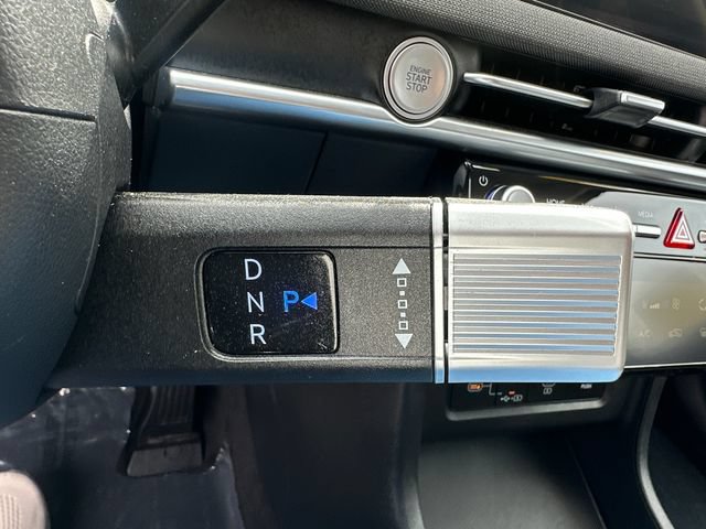 Used 2025 Hyundai Tucson Limited AWD/4WD image 38