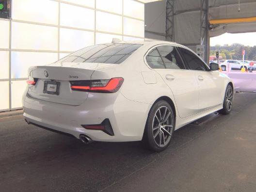 Used 2019 BMW 330i Sedan RWD image 2