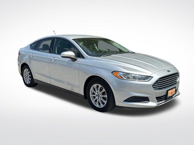 Used 2016 Ford Fusion S FWD image 9