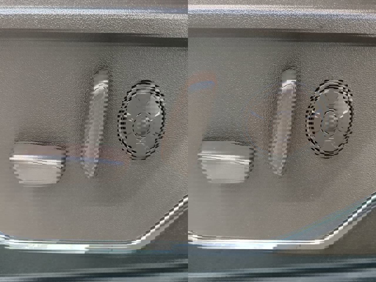 New 2026 Ford F250 King Ranch image 29