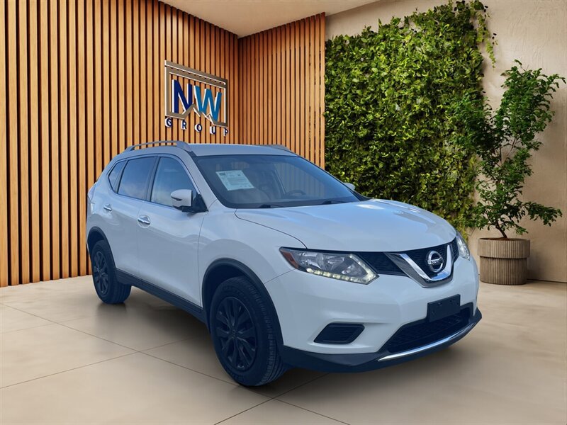 Used 2016 Nissan Rogue S w/ Appearance Package