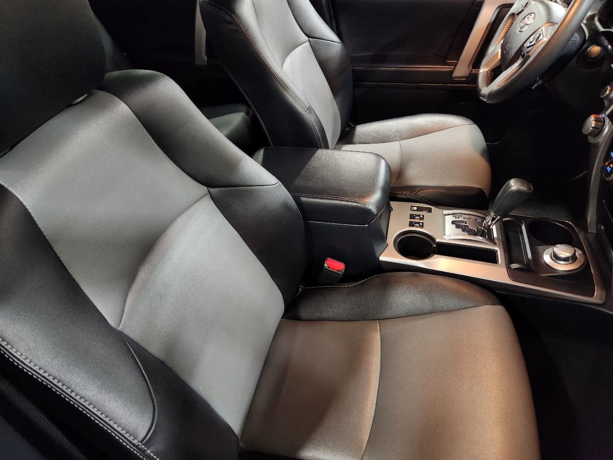 Used 2022 Toyota 4Runner SR5 Premium w/ Moonroof Package image 32