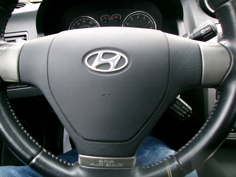 Used 2007 Hyundai Tiburon GT image 15