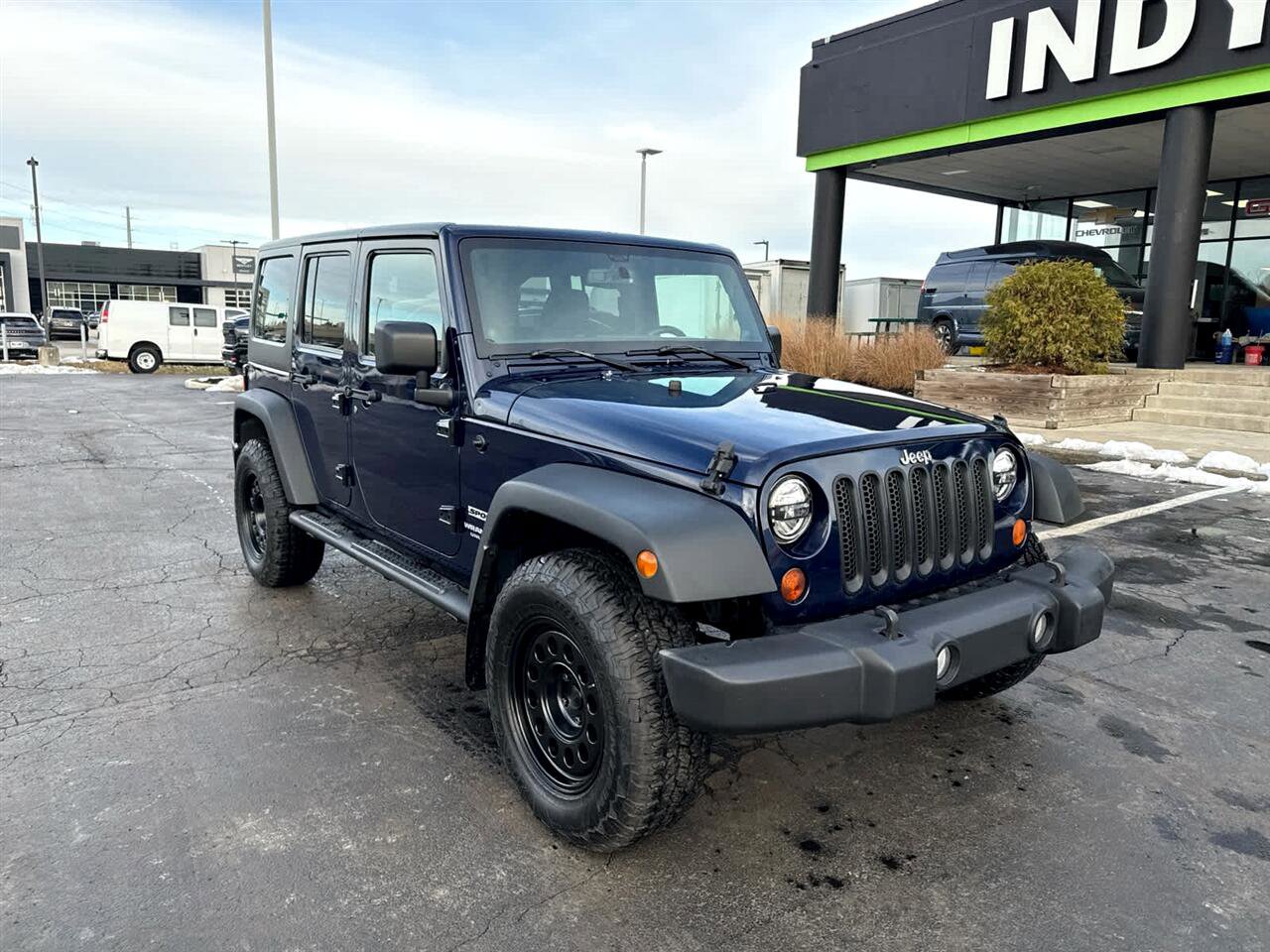 Used 2013 Jeep Wrangler Unlimited Sport image 2