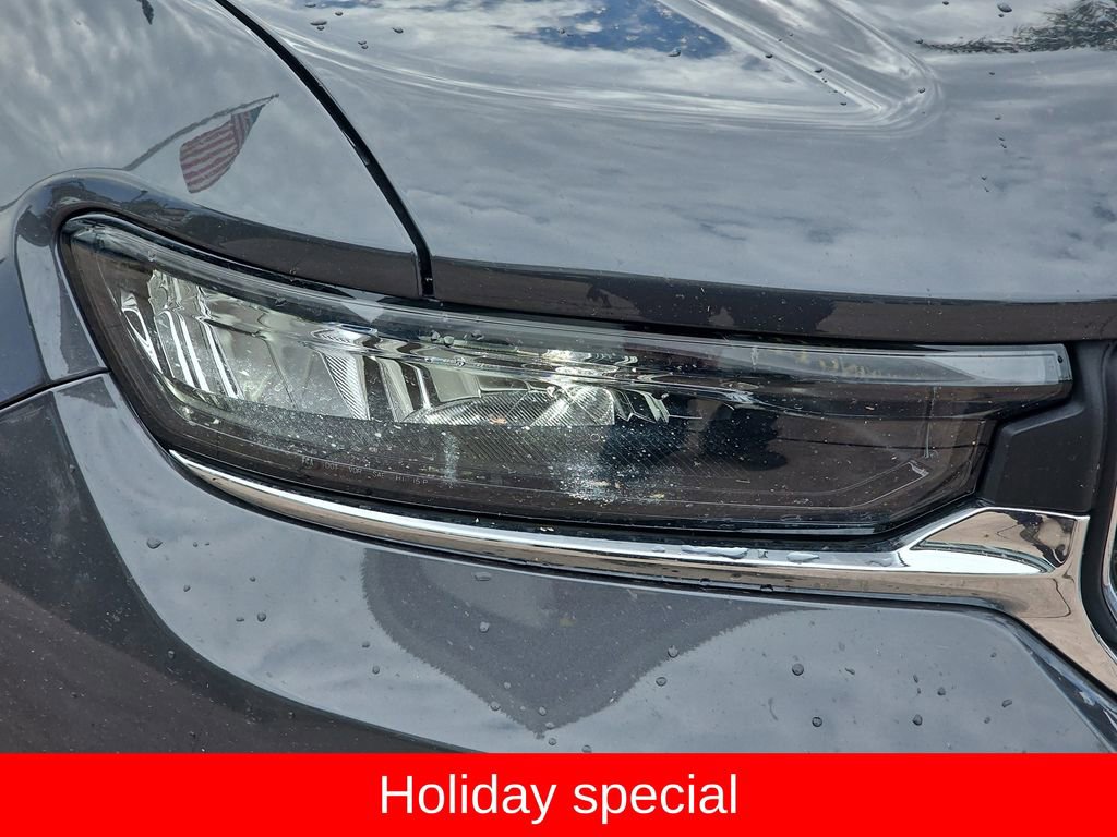 New 2025 Jeep Grand Cherokee Laredo w/ Luxury Tech Group I image 33