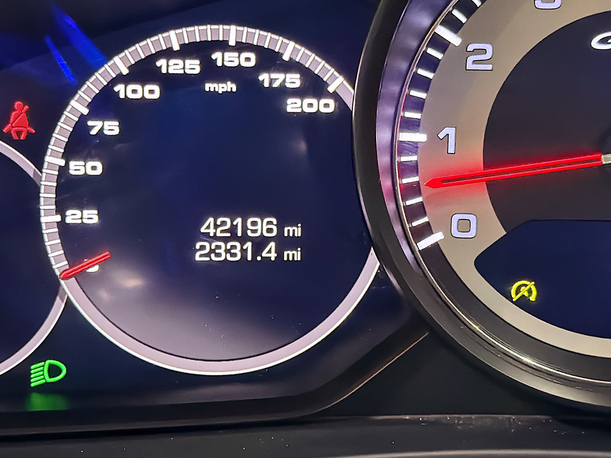 Used 2020 Porsche Panamera GTS image 40