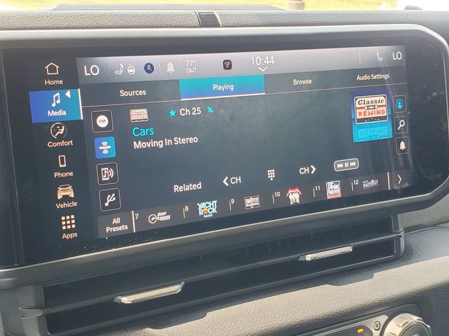 New 2026 Jeep Gladiator Sport AWD/4WD image 18
