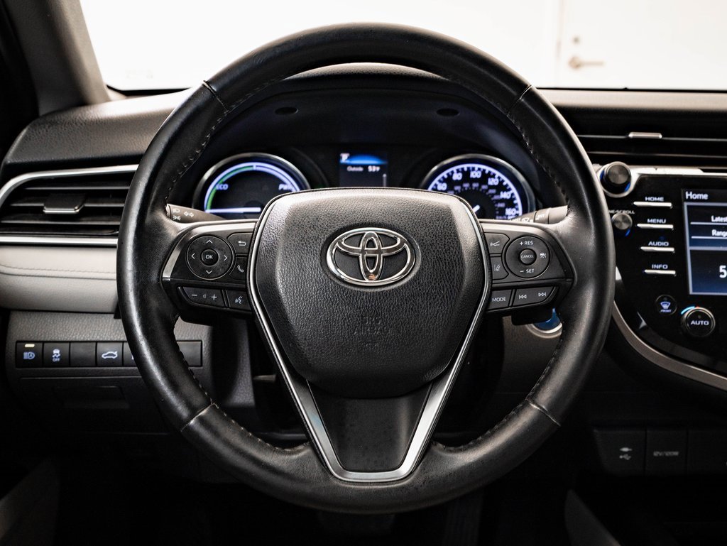 Used 2018 Toyota Camry SE image 39