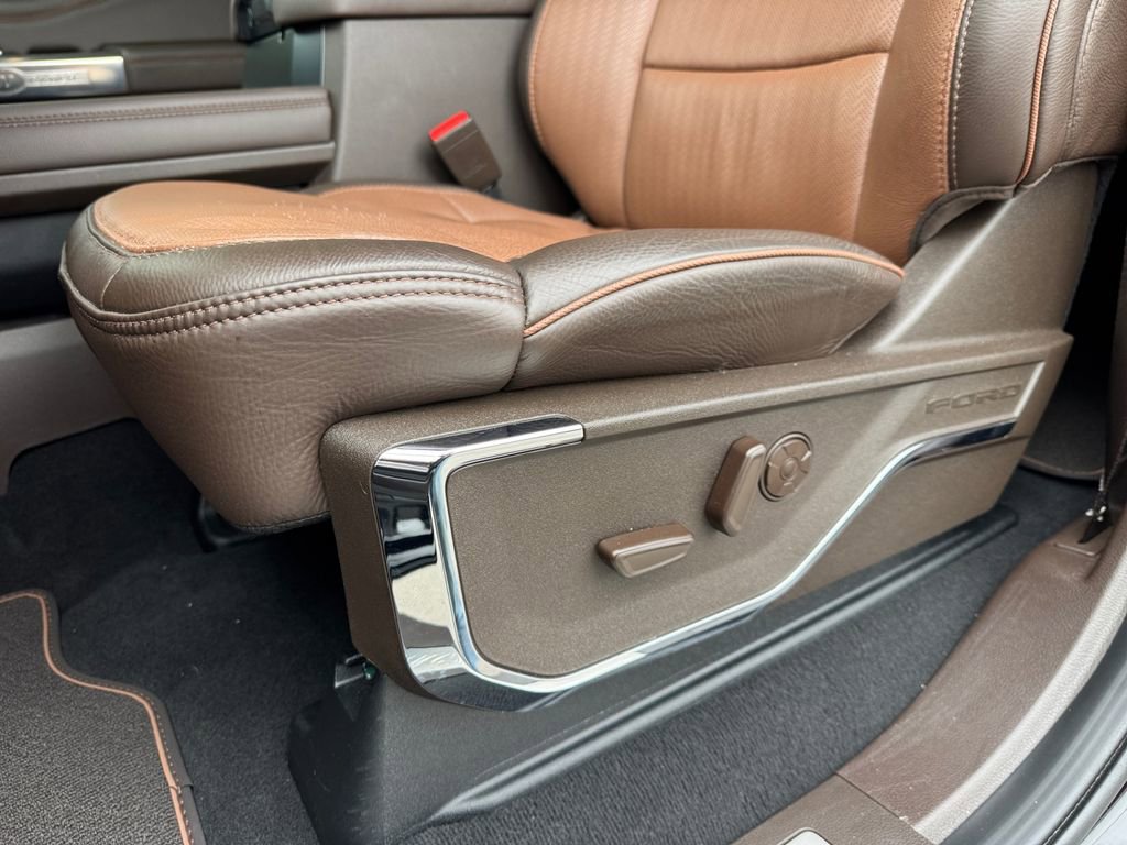 Certified 2025 Ford F250 King Ranch w/ Chrome Package image 30