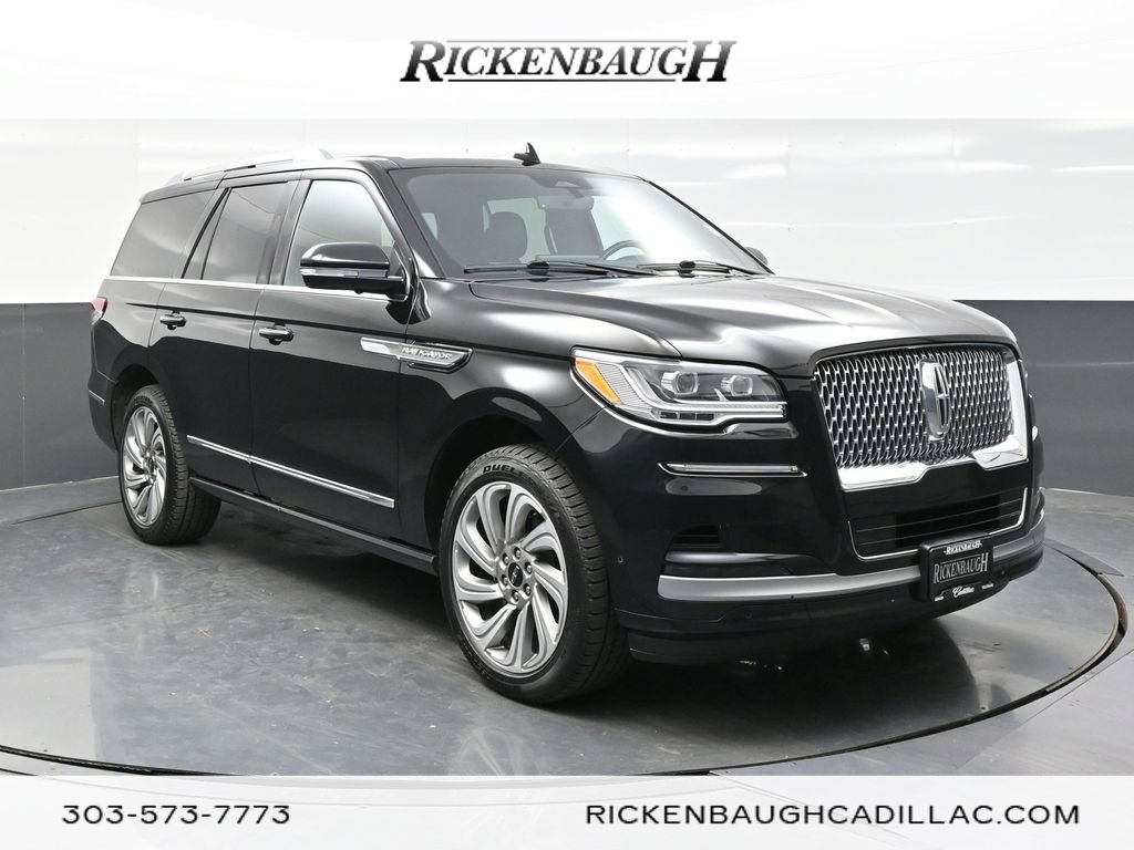 Used 2022 Lincoln Navigator Reserve AWD/4WD image 1