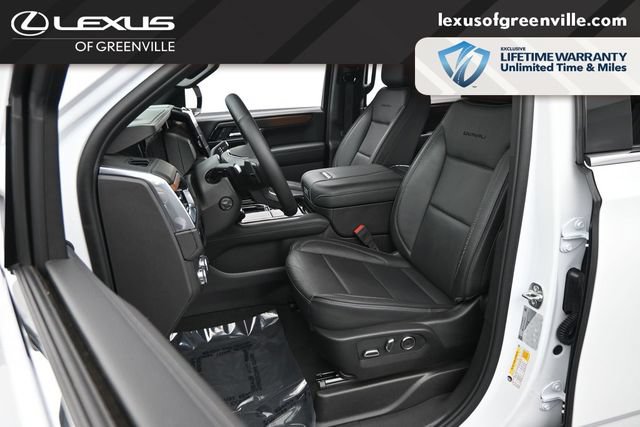 Used 2025 GMC Yukon XL Denali AWD/4WD image 19