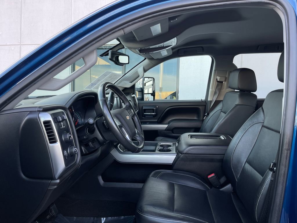 Used 2017 Chevrolet Silverado 2500 LTZ w/ LTZ Plus Package image 12