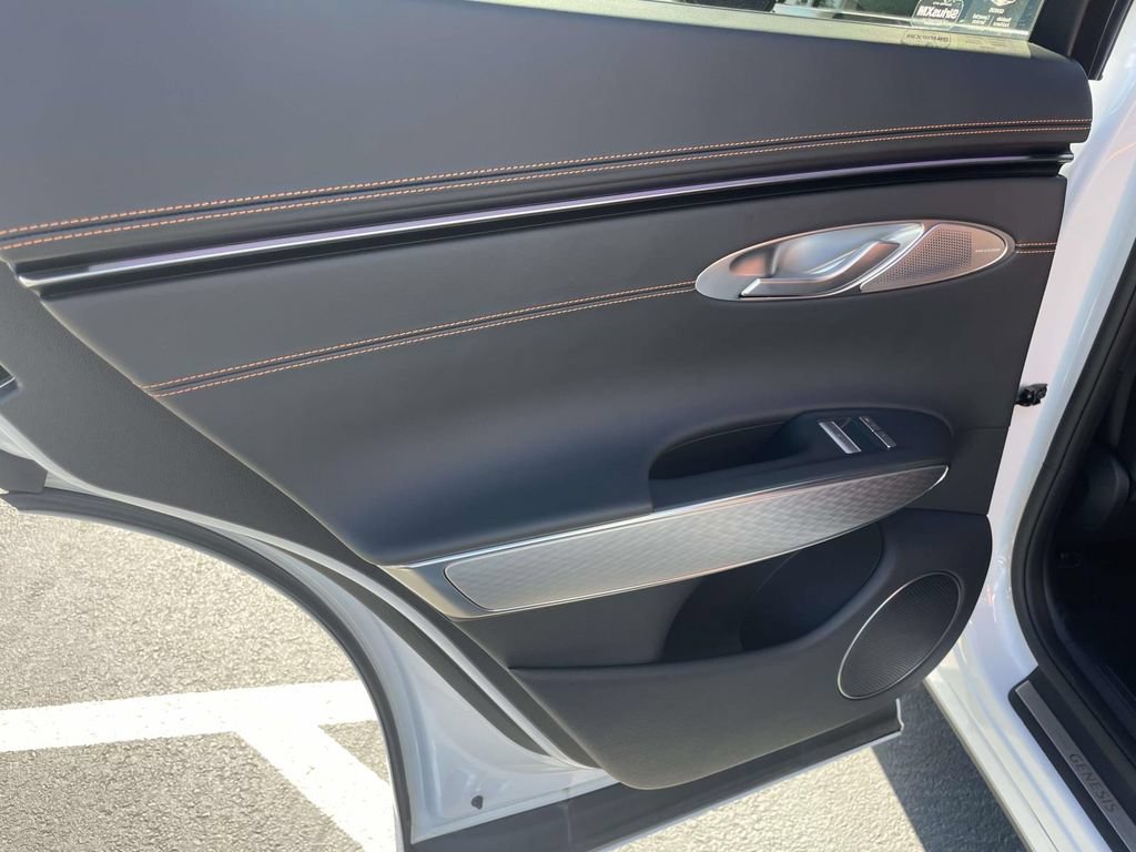 New 2026 Genesis GV70 2.5T Sport Prestige AWD/4WD image 22