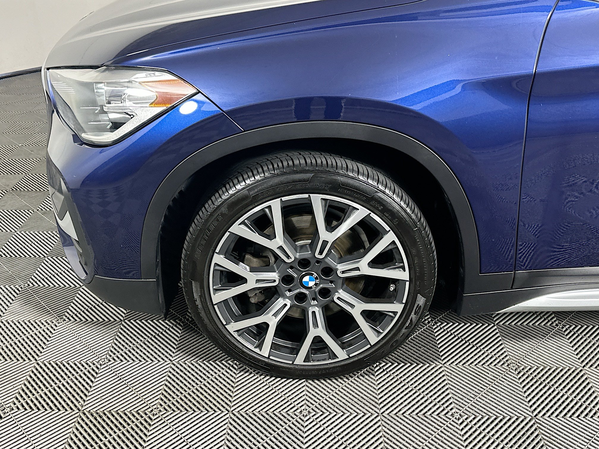 Used 2020 BMW X1 sDrive28i w/ Convenience Package FWD image 11