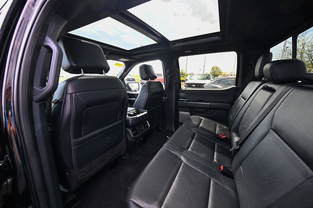 Used 2025 Ford F150 Lariat AWD/4WD image 21