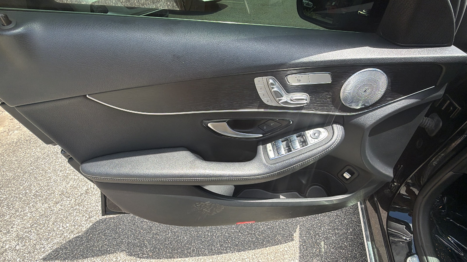 Used 2021 Mercedes-Benz C 300 4MATIC Sedan w/ Premium Package image 14