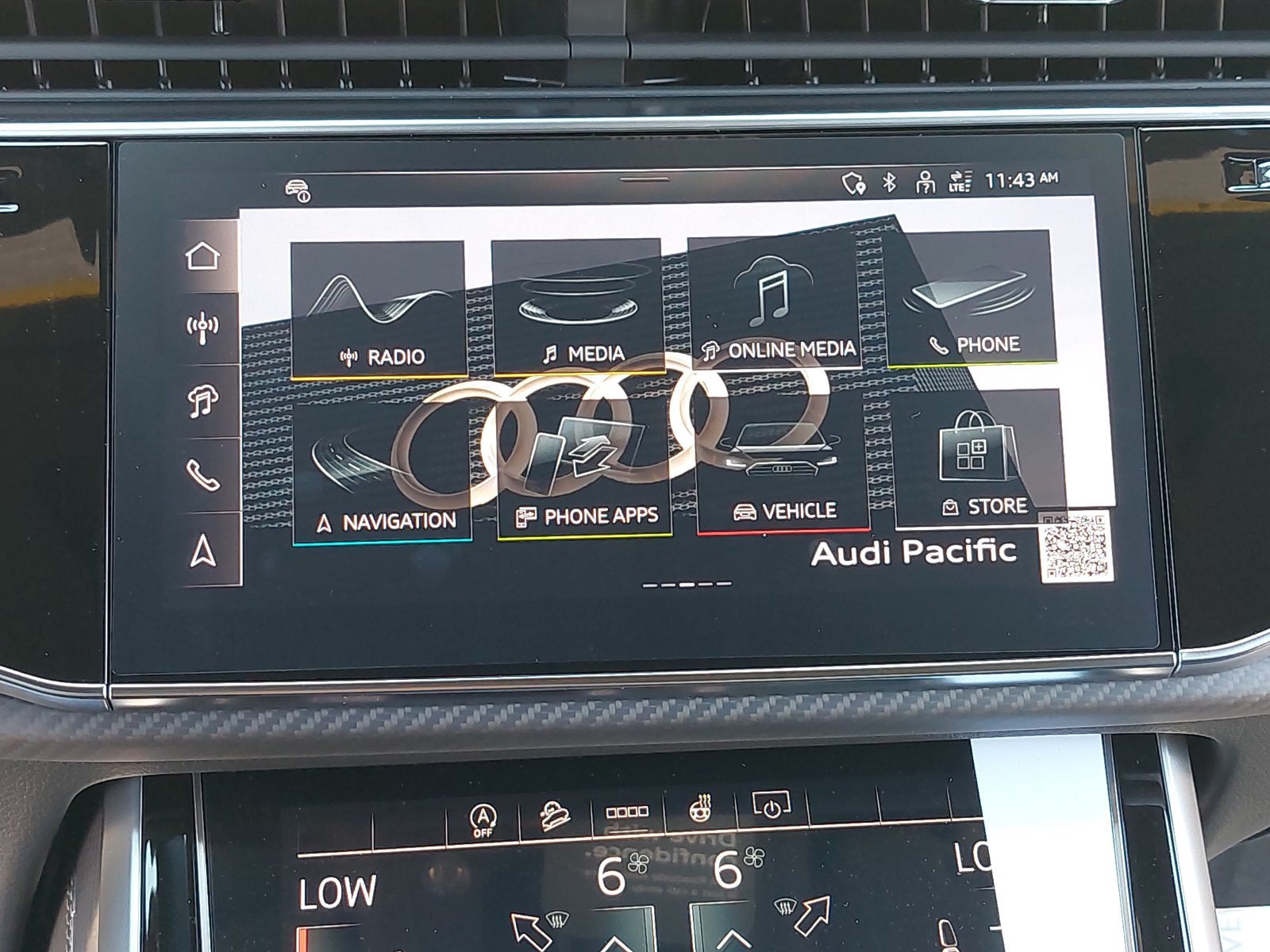 New 2026 Audi SQ8 Premium Plus AWD/4WD image 24