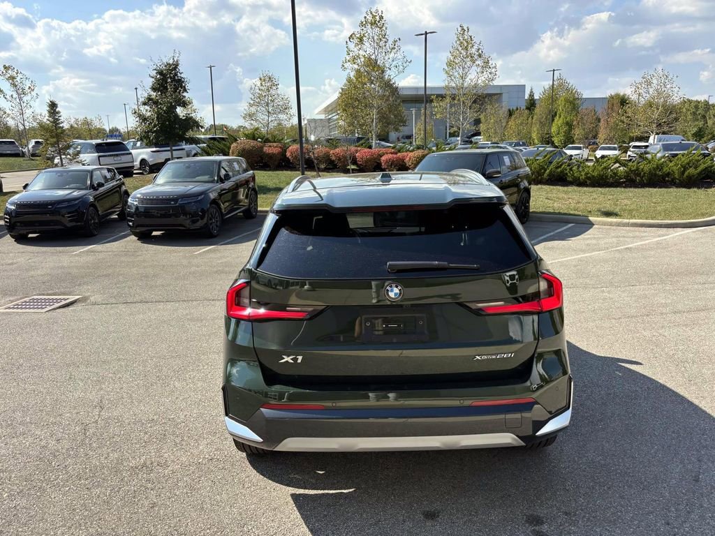 Certified 2025 BMW X1 xDrive28i image 6